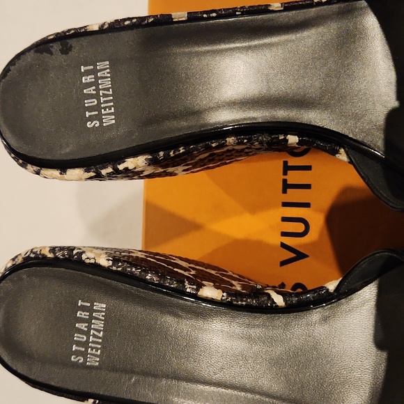 STUART WEITZMAN Platform Wedge Giraffe Print Mule Size 9 1/2 M - Picture 7 of 10